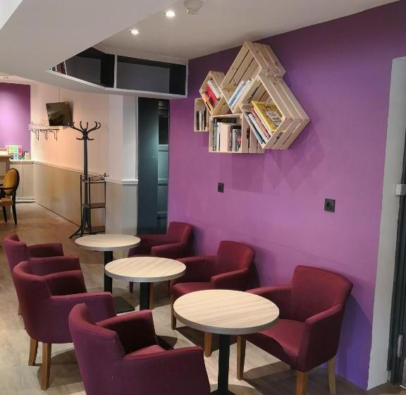 غرفة قياسية فردية, Logis Hôtel Restaurant La Coupe D Or