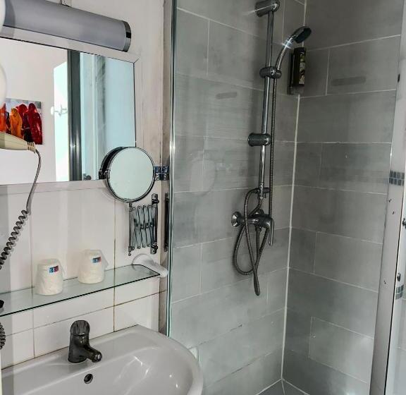 غرفة سوبيريور, Logis Hôtel Restaurant La Coupe D Or