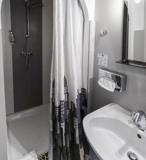 スタンダードルーム, Brasserie Du Parc