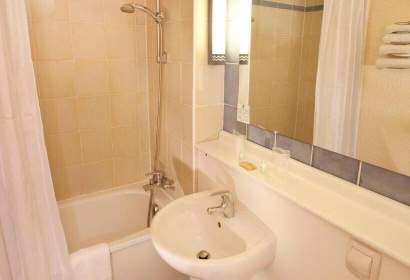 スタンダードルーム, Campanile Alençon