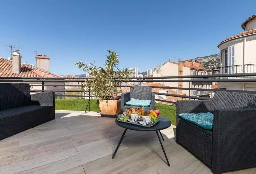 Quarto standart com terraça, Celenya