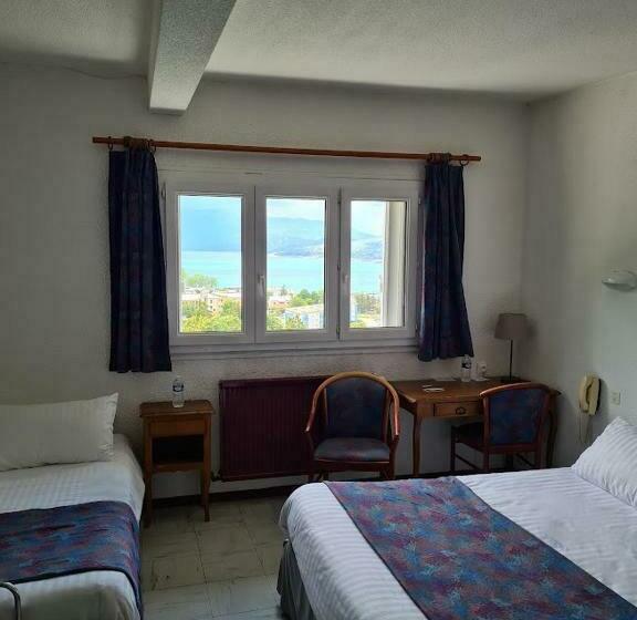 غرفة قياسية ثلاثية, Logis Hotel Eden Lac