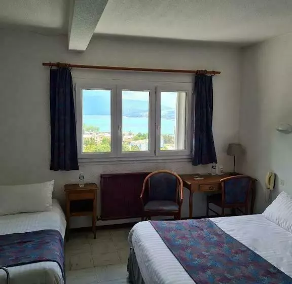 スタンダードトリプルルーム, Logis Hotel Eden Lac
