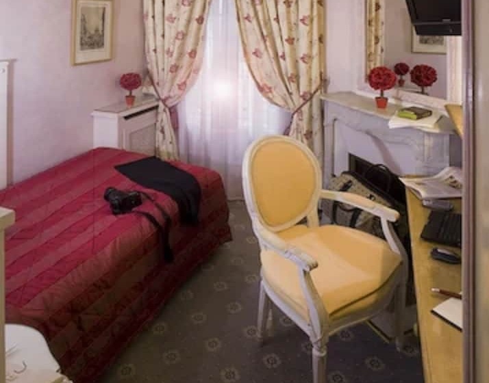 ファミリールーム, Gavarni