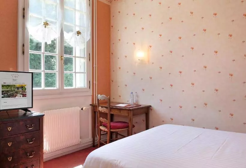 スタンダードルーム, Hostellerie Du Chateau