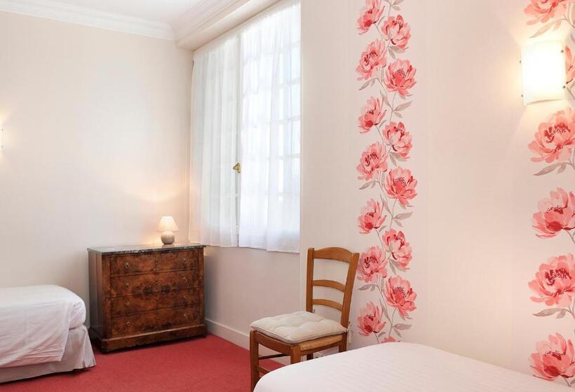 غرفة عائلية, Hostellerie Du Chateau