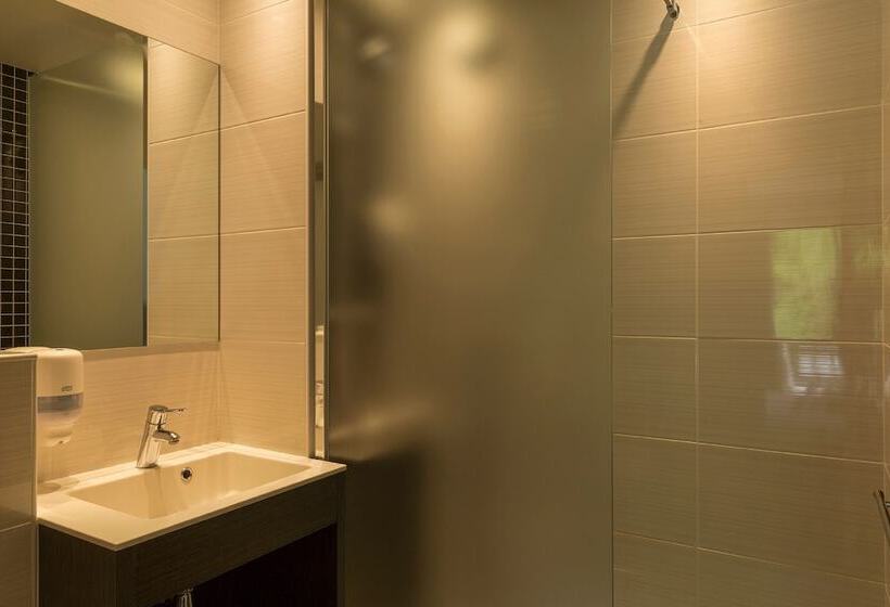 חדר קלאסי, Du Golf St Laurent