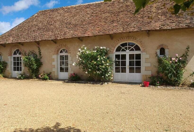 Дом 4 Спальни, Hôtel Haras De La Potardière