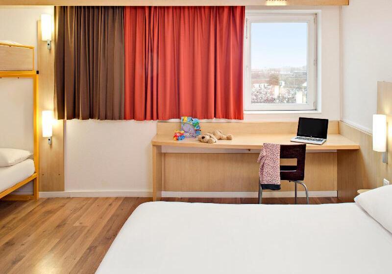 Семейный Номер, Ibis Clermontferrand Montferrand
