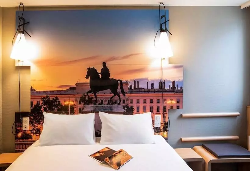 ダブルベッドスタンダードルーム, Ibis Lyon Gerland Merieux