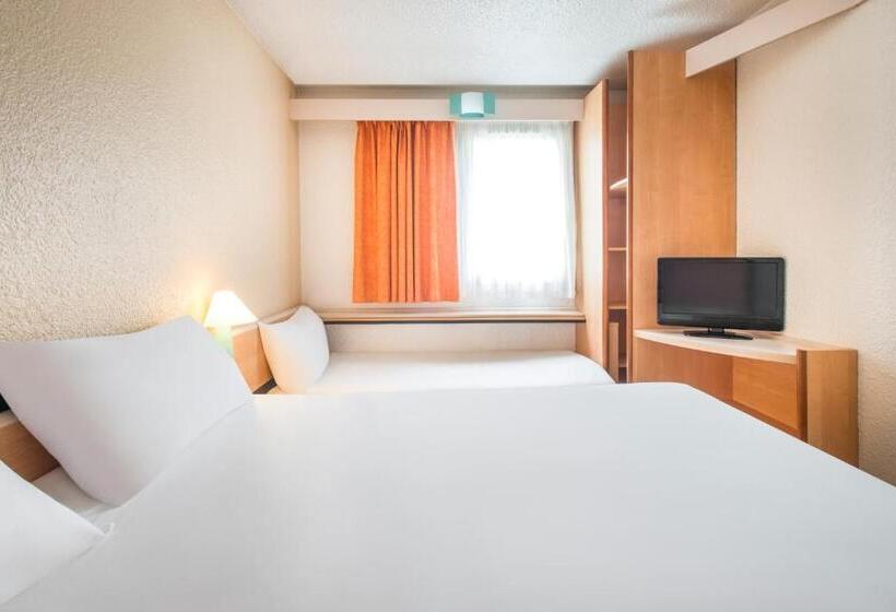 חדר סטנדרט לשלושה, B&b Hotel Niort Sud Venise Verte