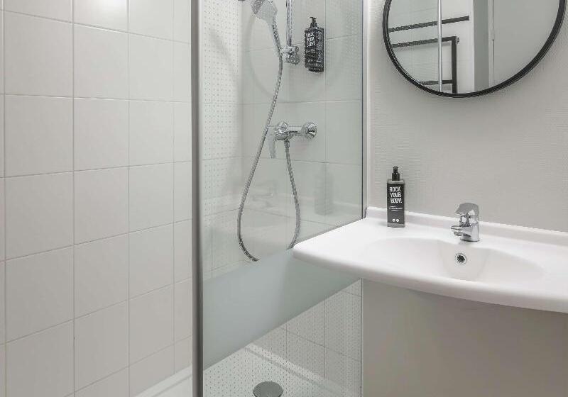 Номер Стандарт, Ibis Saint Malo Madeleine