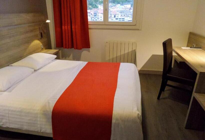 스탠다드 룸, Jura Hotel Restaurant Le Panoramic