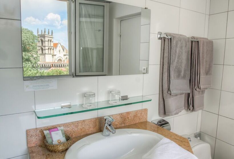 Классический Номер, Best Western Hotel Le Guilhem