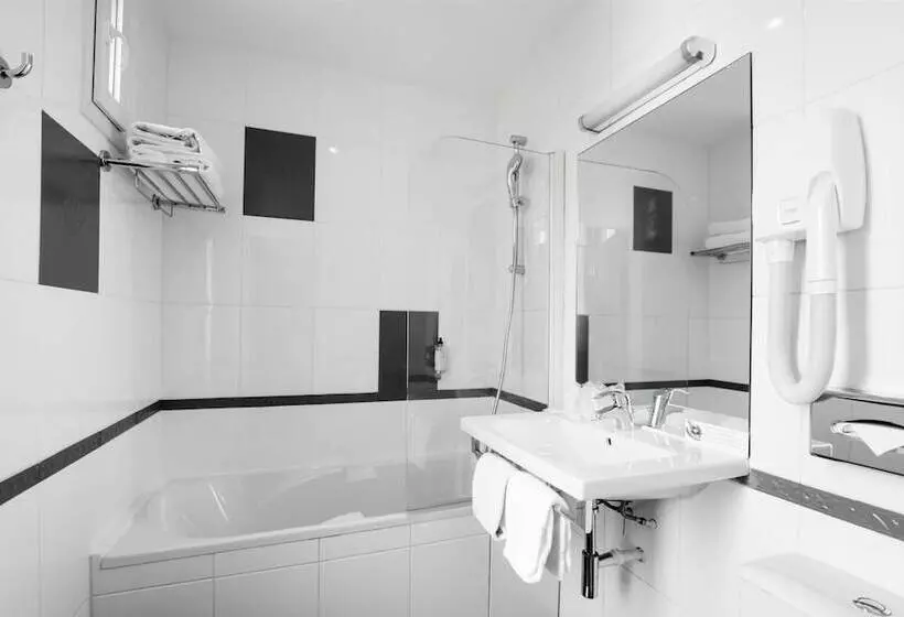Single Room Garden View, Best Western Montcalm