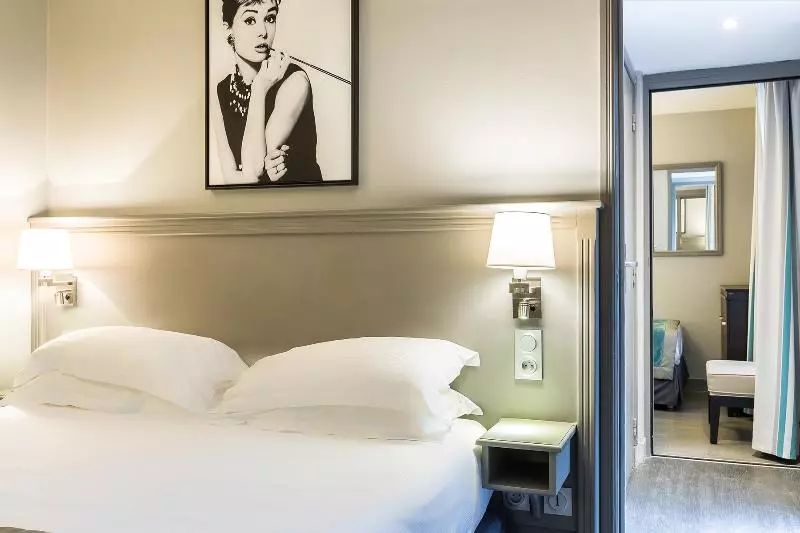 Family Room, Best Western Montcalm