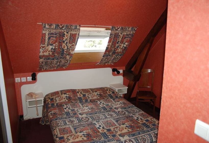 标准单人间, De France