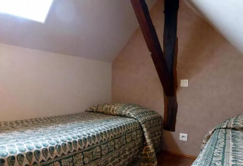 Perhehuone, De France