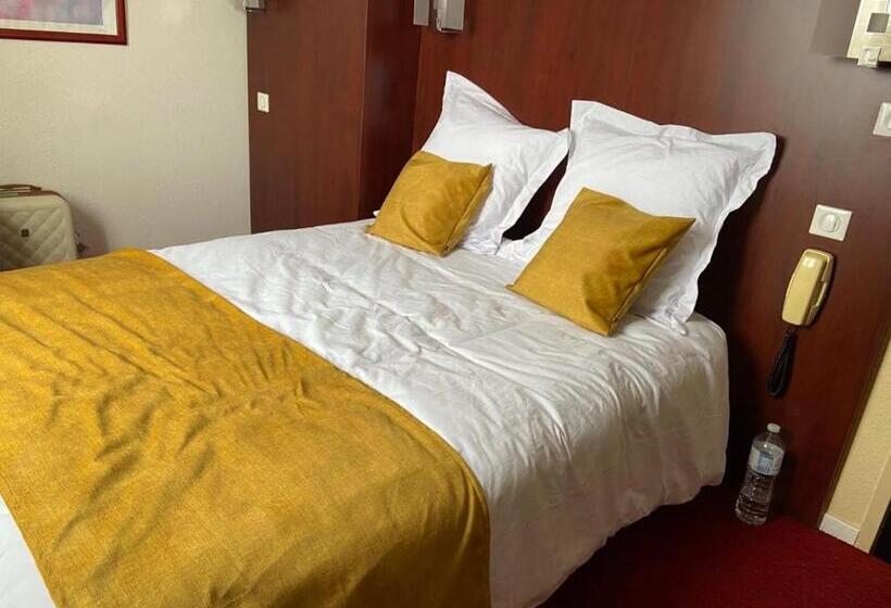 اتاق استاندارد, De Lisieux