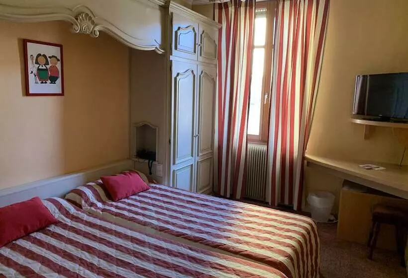 اتاق استاندارد یک نفره, Logis Cit Hôtel Des Vosges 5 Rue De La Gare