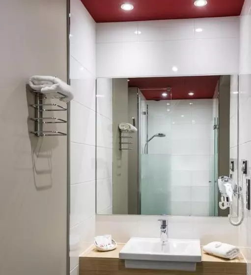 اتاق استاندارد, Hôtel Le Châteaubriant