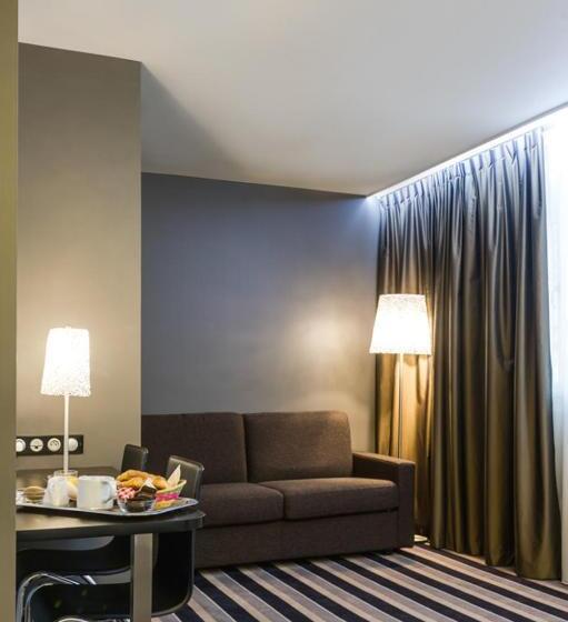 סוויטת ג'וניור, Hôtel Le Châteaubriant