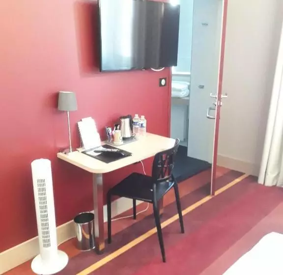 اتاق استاندارد برای معلولان, Hôtel Le Châteaubriant