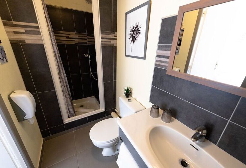 スタンダードルーム, Hôtel Le Lion D'or