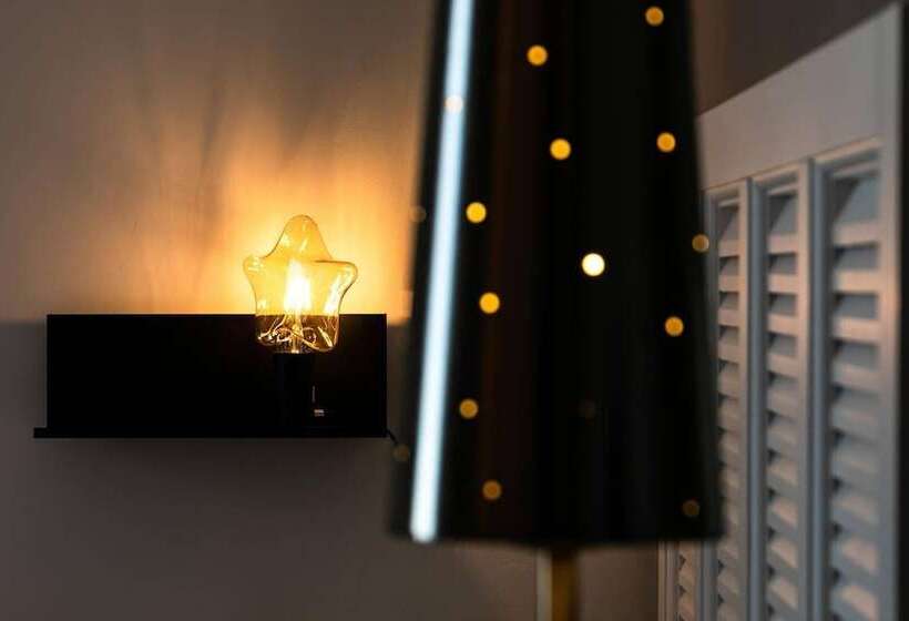 غرفة قياسية, Hôtel Le Mistral