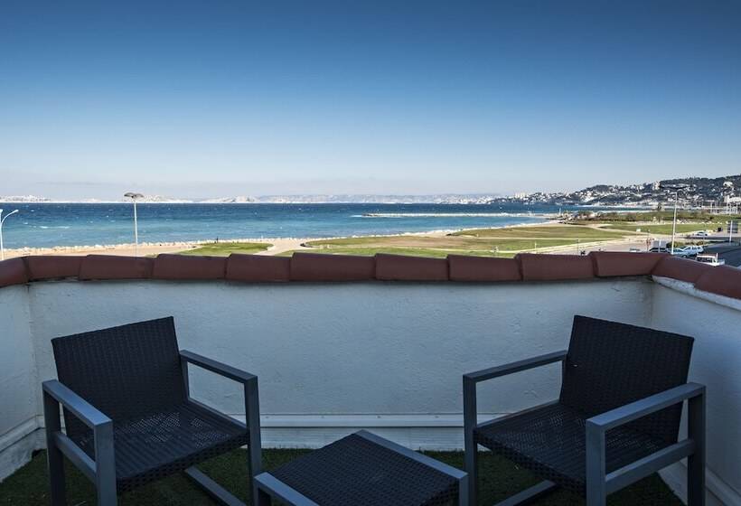 Triple Room Sea View, Hôtel Le Mistral