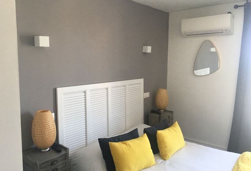 Quarto Estandar Vista Mar, Hôtel Le Mistral