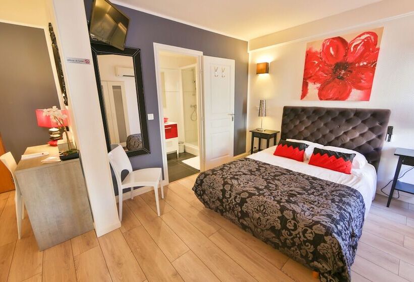 Quarto Quádruplo Estandar, Hôtel Le Mistral