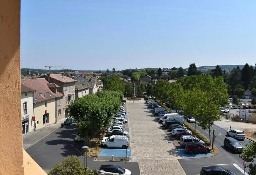 اتاق استاندارد سه نفره, Hôtel Le Sauvage