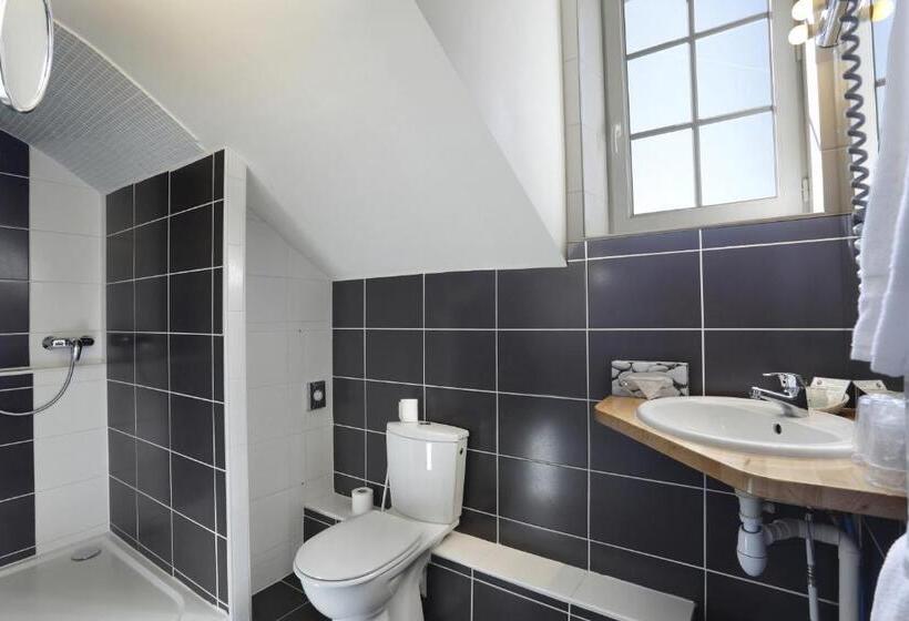 غرفة قياسية رباعية, Hôtel Les Tilleuls, Bourges