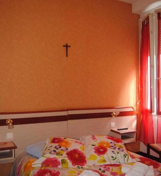 Quarto Estandar, Hôtel Myosotis