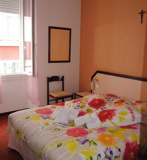 标准单人间, Hôtel Myosotis