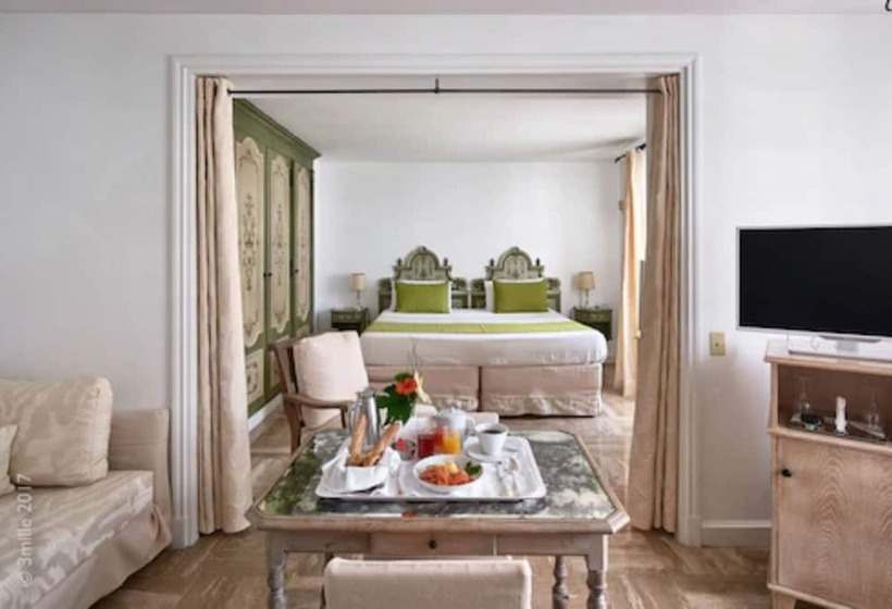 주니어 스위트, La Voile D'or