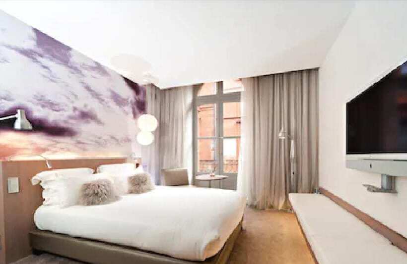 اتاق پرستیژ, Le Grand Balcon