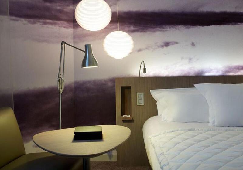 اتاق کلاسیک, Le Grand Balcon