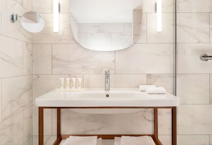 Chambre Classique Intérieure, Le Méridien Nice