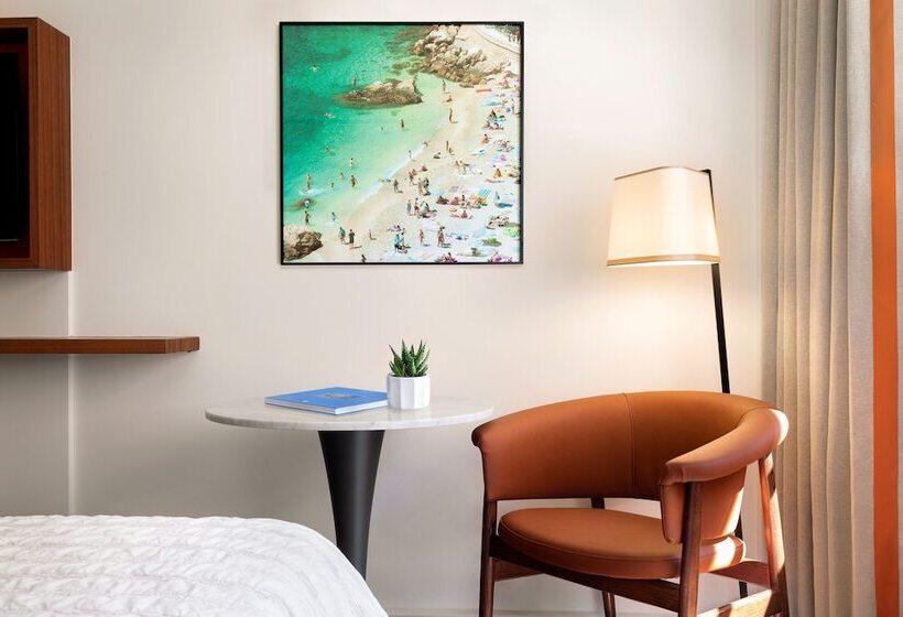 インサイドクラシックルーム, Le Méridien Nice