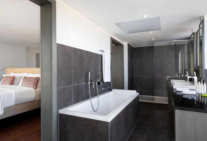 オーシャンビュージュニアスイート, Le Méridien Nice