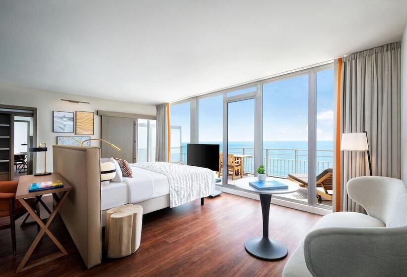 オーシャンビュージュニアスイート, Le Méridien Nice