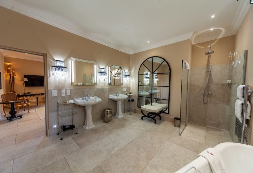 غرفة ديلوكس, Le Phebus & Spa – Relais & Chateaux