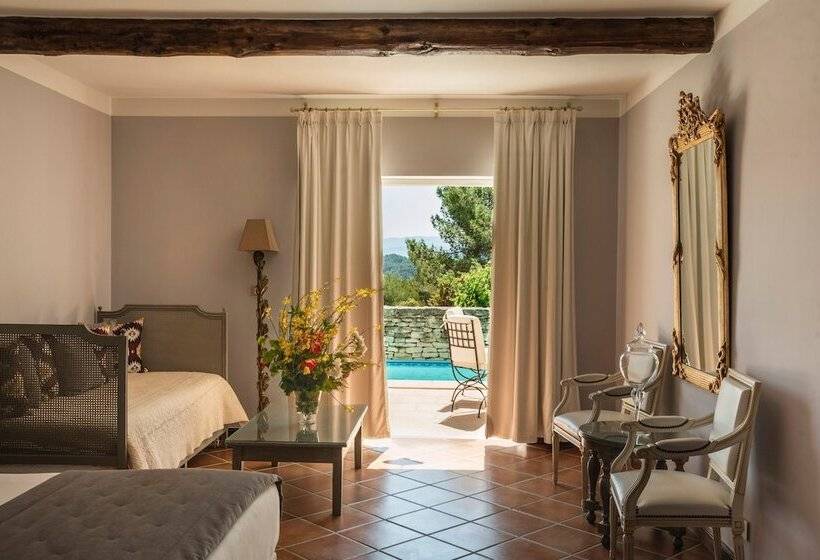 جناح جونيور مزوَّد بحمام سباحة, Le Phebus & Spa – Relais & Chateaux