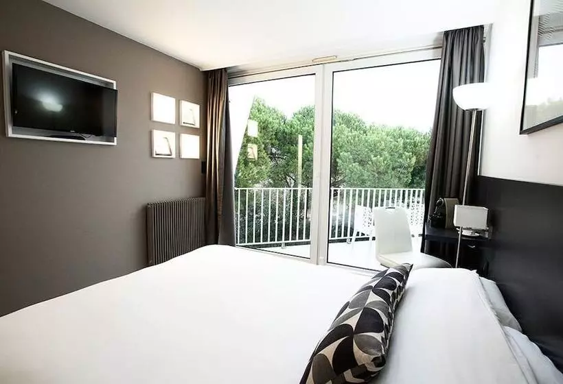 Sviitti, Le Prose Hôtel
