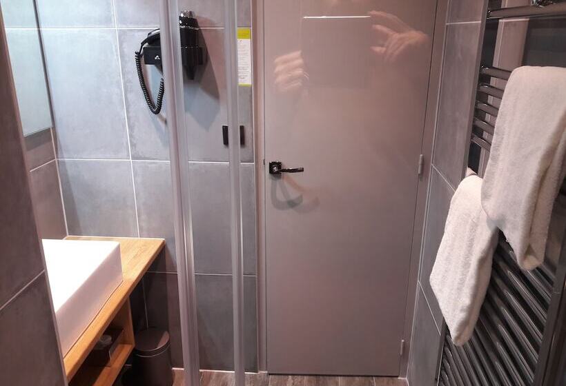 프리미엄 룸, Les Brises