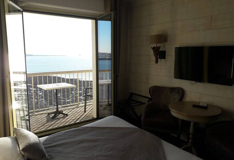 프리미엄 룸, Les Brises