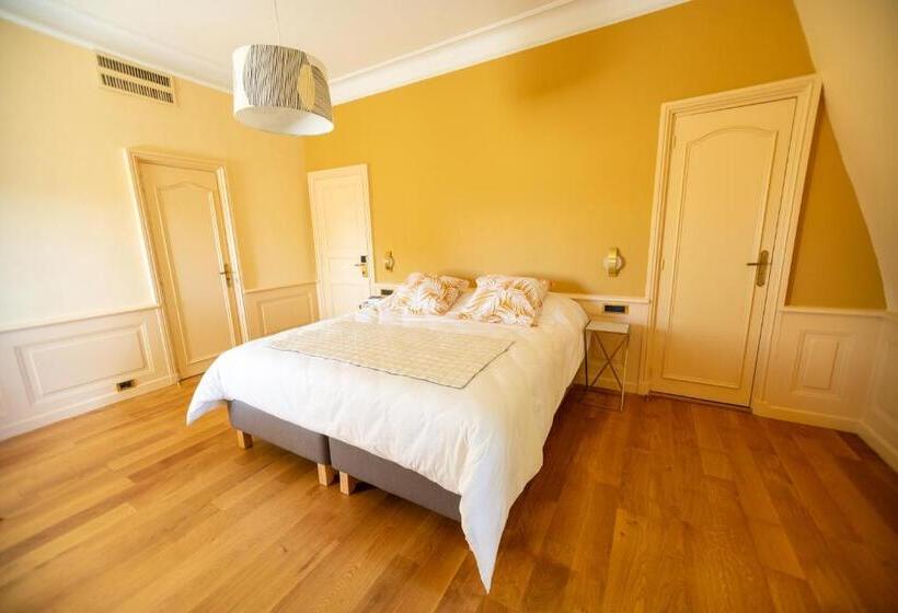 ویلای 1 خوابه, Les Frenes En Provence Château Zen