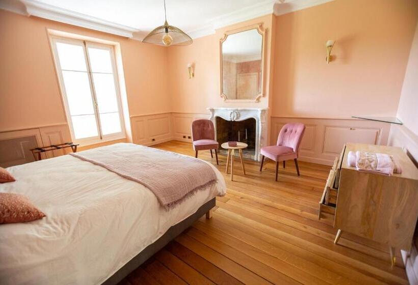 ویلای 1 خوابه, Les Frenes En Provence Château Zen